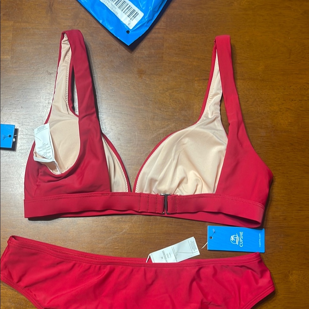 Cupshe “Emerge” V‑Neck & Classic Hipster Bikini Set – Medium – NWT - Picture 8 of 10